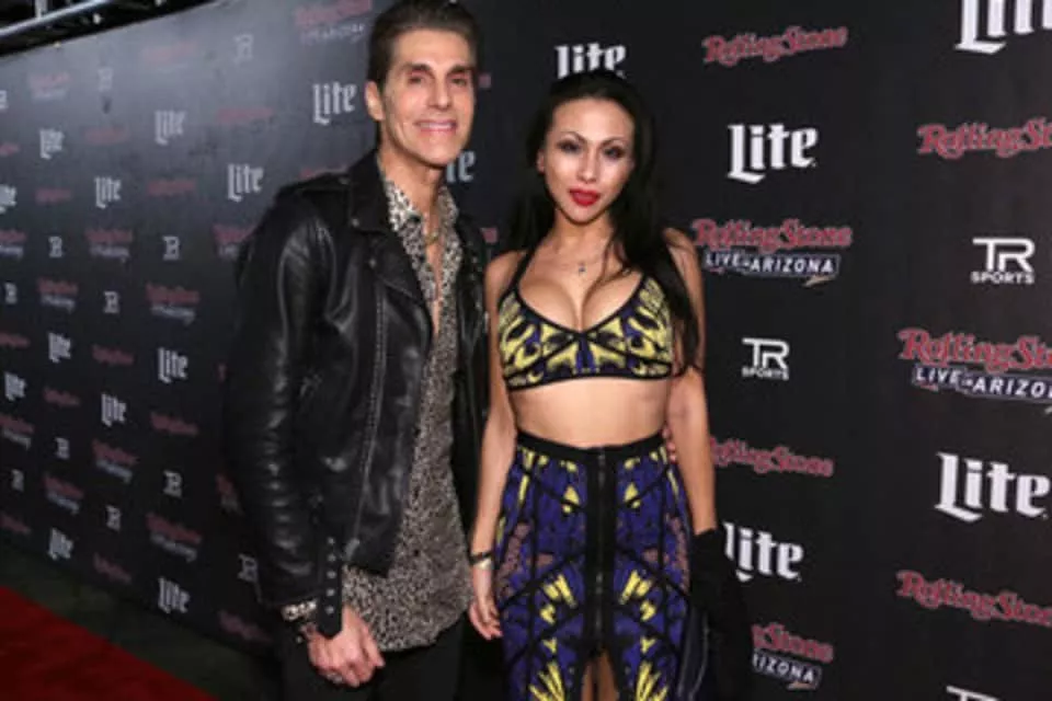 Etty Lau Farrell - American vocalist