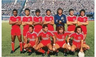 Juan Manuel Battaglia - Football player