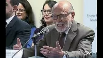 Julio César Trujillo - Lawyer
