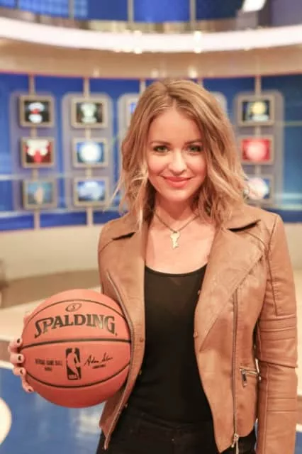 Kristen Ledlow - American sports anchor