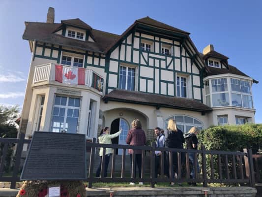 Maison de Queen's Own Rifles of Canada Bernieres-sur-Mer - 