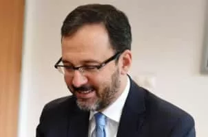 Mehmet Kasapoğlu - Turkish politician