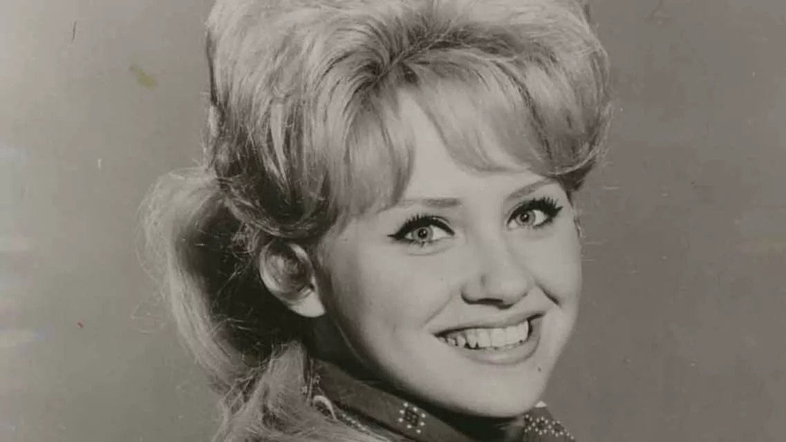 Melody Patterson - American actress