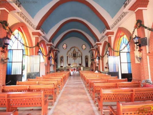muelle de playa los muertos parroquia nuestra senora del refugio - 