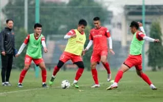 Nguyen Tran Viet Cuong (Nguyễn Trần Việt Cường) - Football player