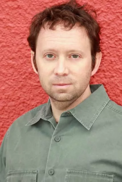 Oliver Robins - American writer