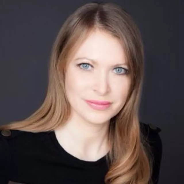 Rachel Roberts - Canadian model