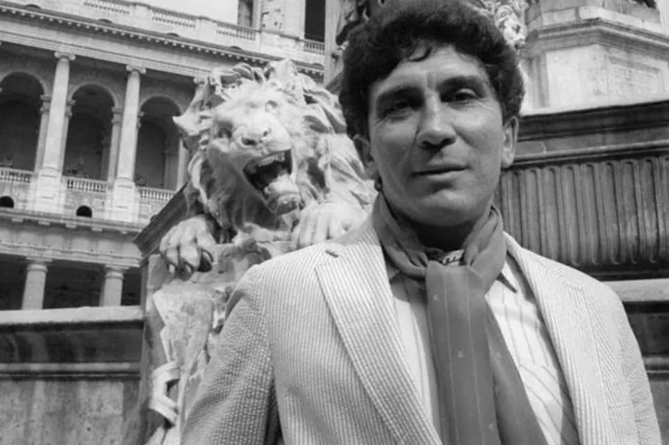 Reinaldo Arenas - Cuban poet