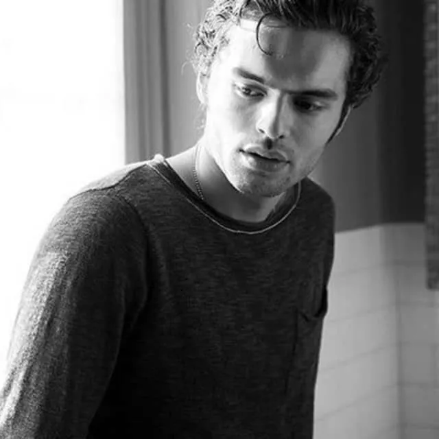 Sebastian de Souza - Actor