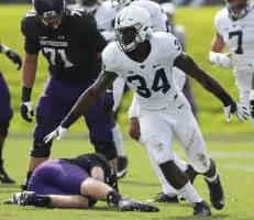 Shane Simmons - American football player