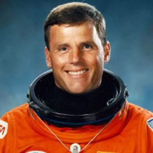 Stephen S. Oswald - Astronaut