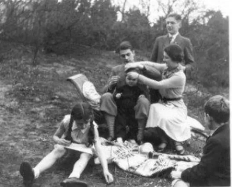 Walraven van Hall - Dutch banker