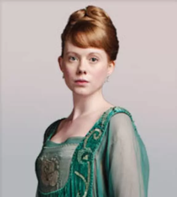 Zoe Boyle - Actress