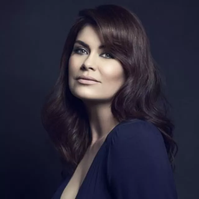 Amanda Lamb - Television presenter
