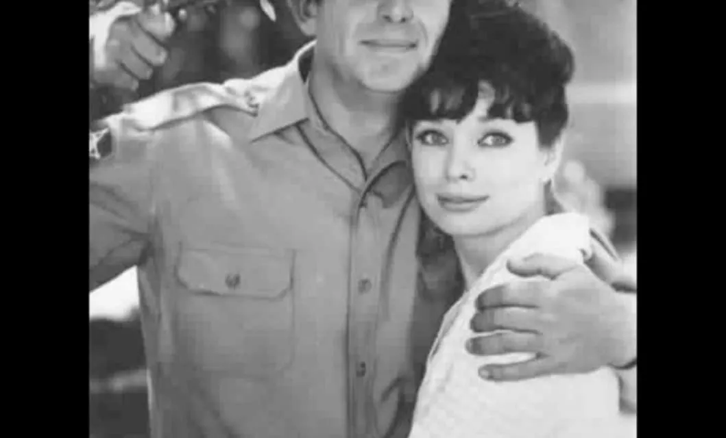 Aneta Corsaut - American actress