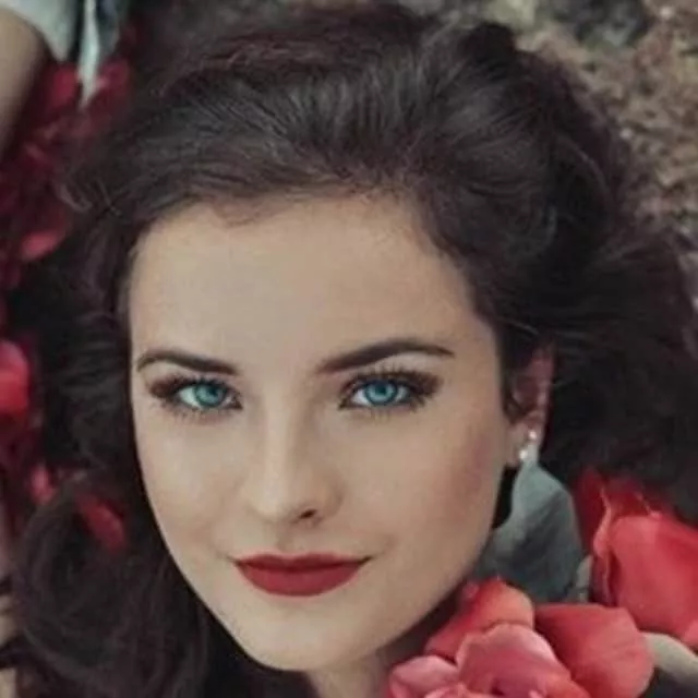 Brooke Hyland - Dancer