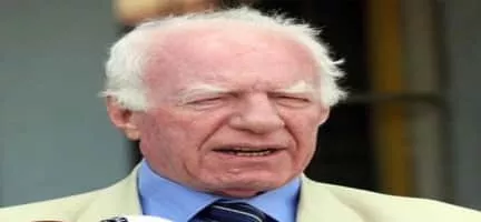 Ceyhan Mumcu - Politician