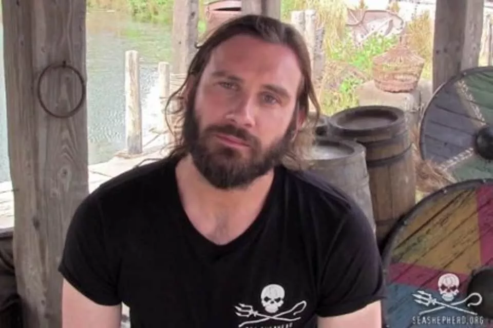 Clive Standen - Actor