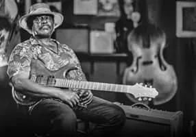 Cool John Ferguson - American guitarist