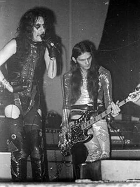 Dennis Dunaway - American musician