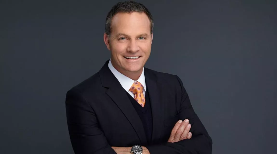 Eric Wynalda - American coach