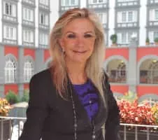 Gina Díez Barroso Azcárraga (Gina Lorenza Diez Barroso Azcarraga) - Businessperson