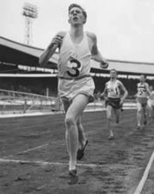 Gunder Hägg - Long-distance runner