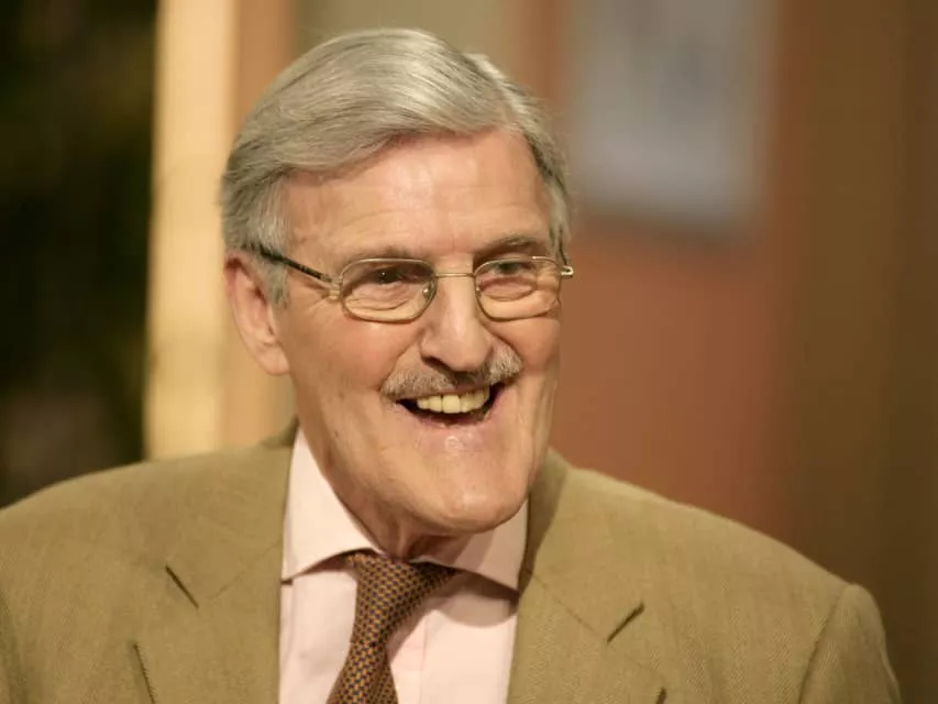 Jimmy Hill - English footballer