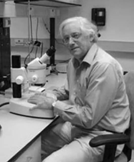 John E. Walker - British chemist