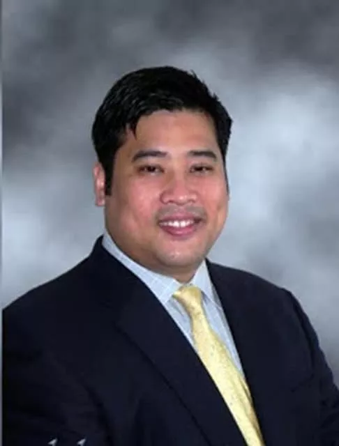 Juthavachara Vivacharawongse - Sujarinee Vivacharawongse's son