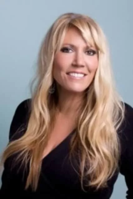 Karen McCullah - American screenwriter