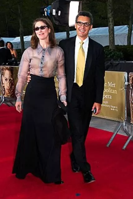 Katherine Borowitz - Actress ‧ John Turturro's wife