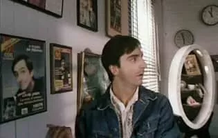 King of the Airways (Louis 19, le roi des ondes) - 1994 ‧ Romance/Comedy ‧ 1h 35m