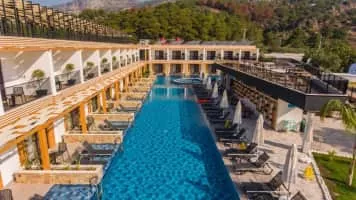 L’ Hotel - Boutique Hotel: part of A Curious Group of Hotels - 