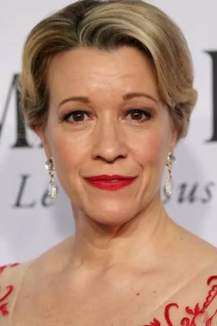 Linda Emond - American film actress