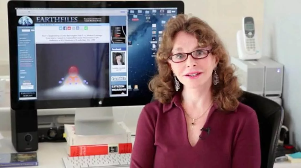 Linda Moulton Howe - American journalist