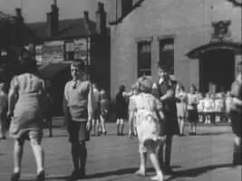 Listen to Britain - 1942 ‧ Short/Documentary ‧ 20 mins