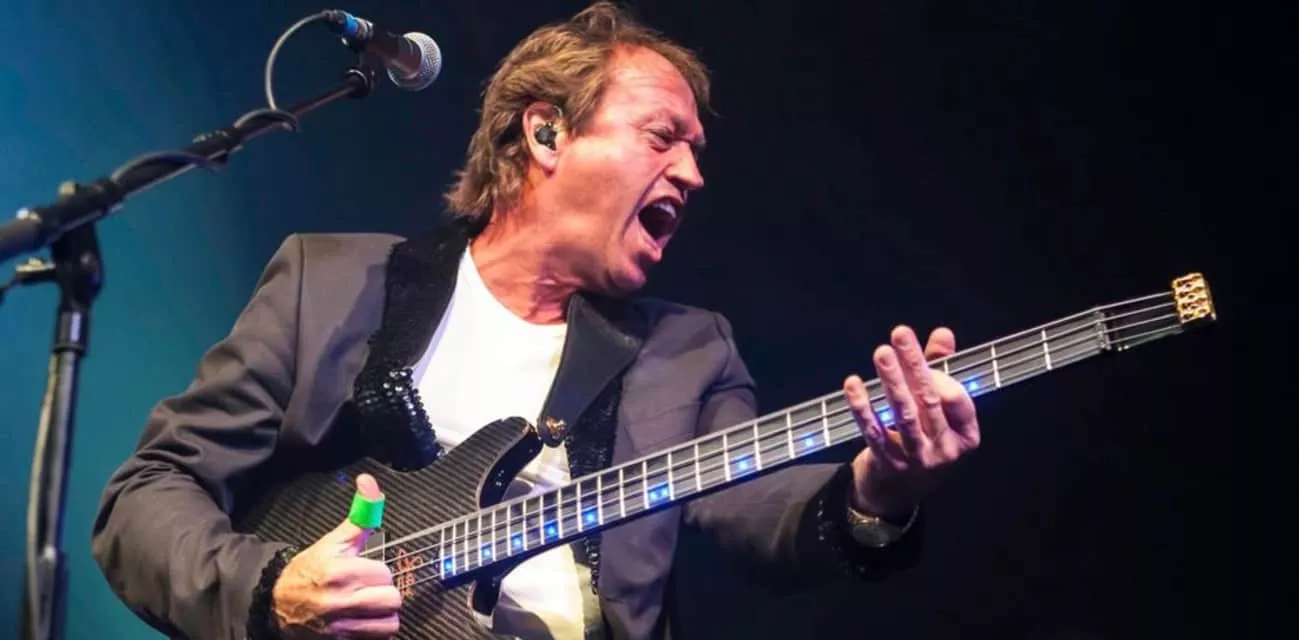 Mark King - English snooker player