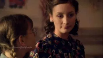 Molly: An American Girl on the Home Front - 2006 ‧ Television/Drama ‧ 1h 23m