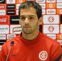 Muriel Becker - Brazilian footballer ‧ Alisson Becker's brother