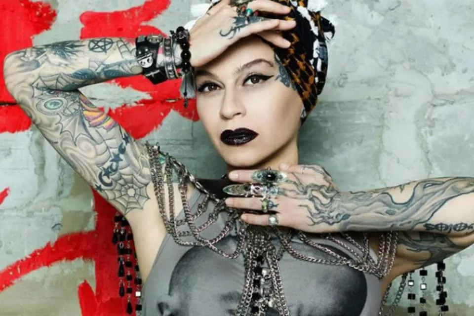 Nargiz Zakirova - Singer