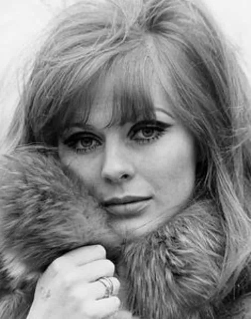 Paulene Stone - Former model