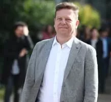 Tinet Rubira - TV director