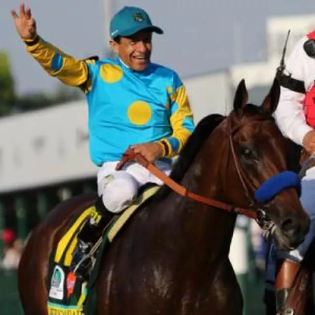 Victor Espinoza - Jockey