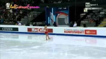 Viktória Pavuk - Hungarian figure skater