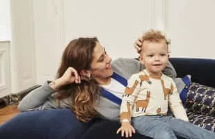 Alysson Paradis - French actress ‧ Vanessa Paradis' sister