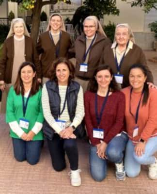 Hermanas Franciscanas de los Sagrados Corazones - 