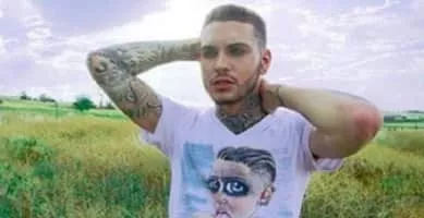 Jayy Von Monroe - Singer