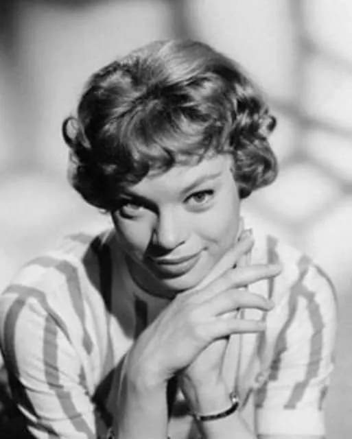 Juliet Prowse - Dancer