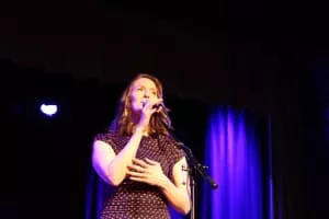 Laurie MacAllister - Singer